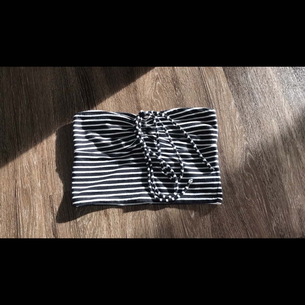 Halter top or tube top